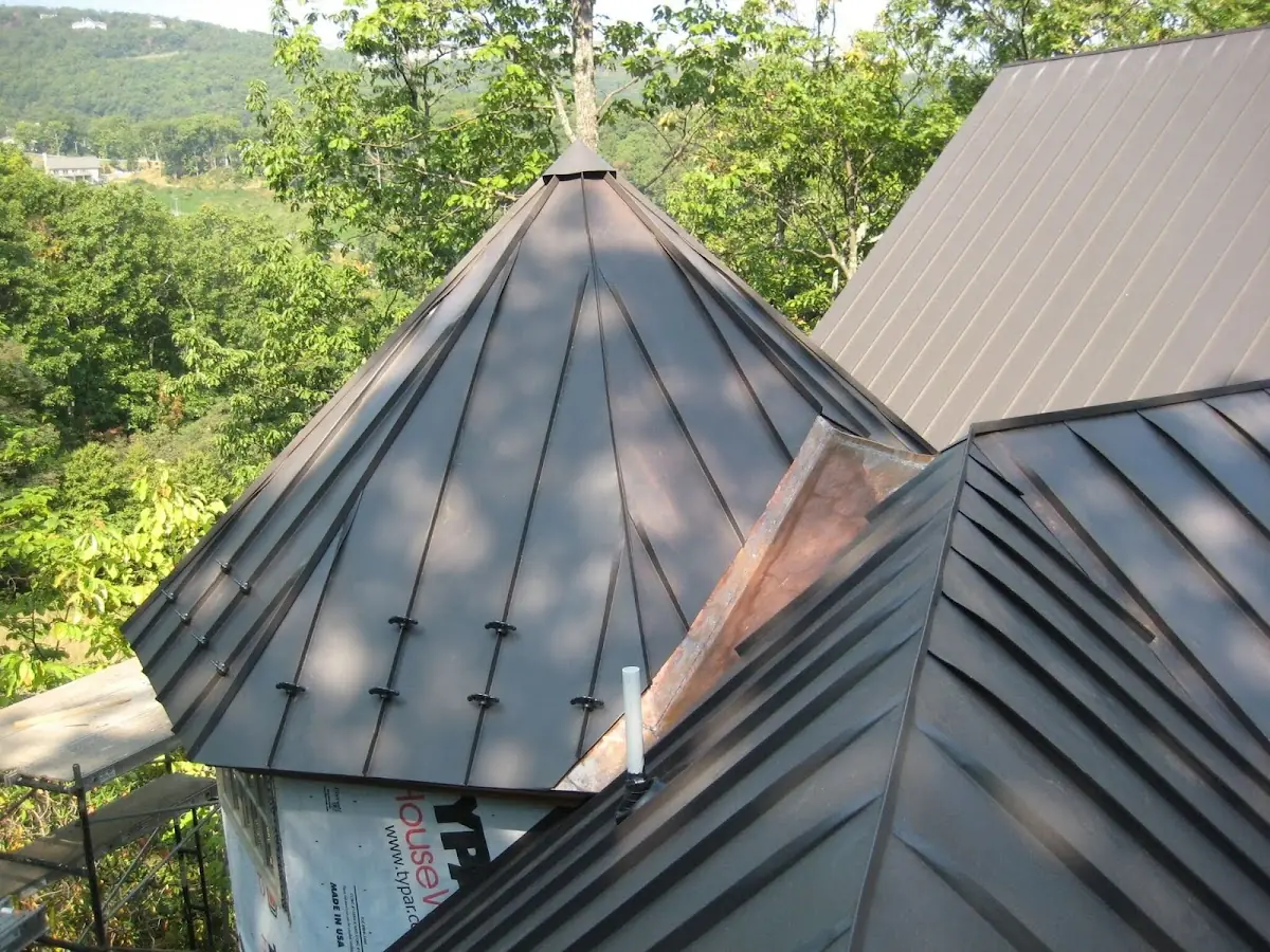 Professional Roof Tarp Installation by Craftsman Roofing in East View